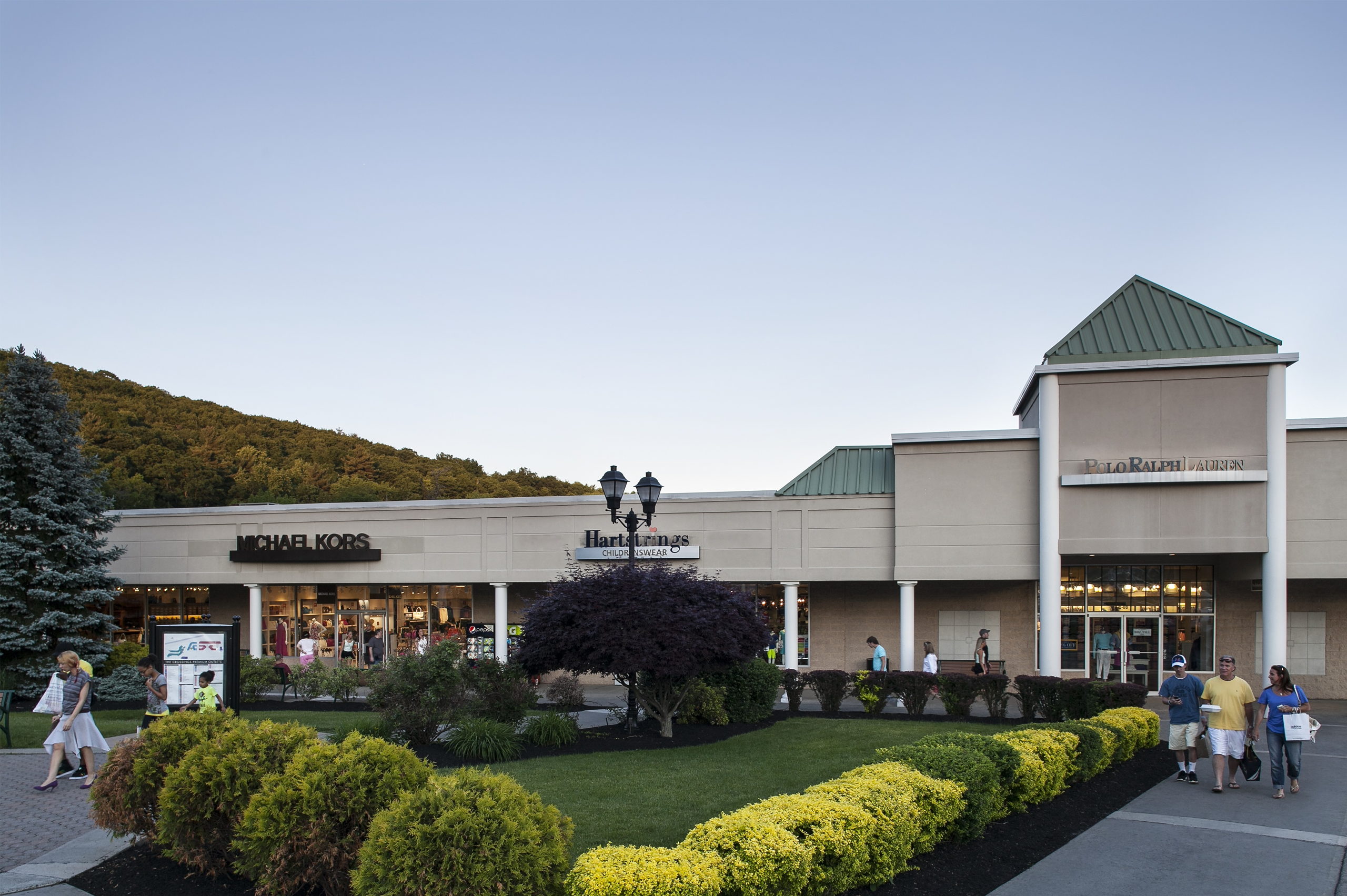 The Crossings Premium Outlets